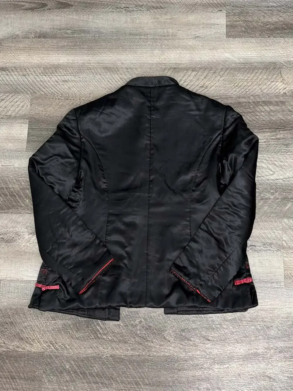 QiWangZhiYi Vintage Black Satin Mandarin Collar Embroidered Chinese Jacket NWT